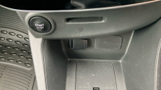 Renault Clio 0.9 TCE 90 Iconic 5dr Petrol Hatchback